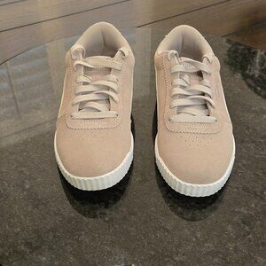 PUMA Carina Slim Women’s Sneakers | Size 10